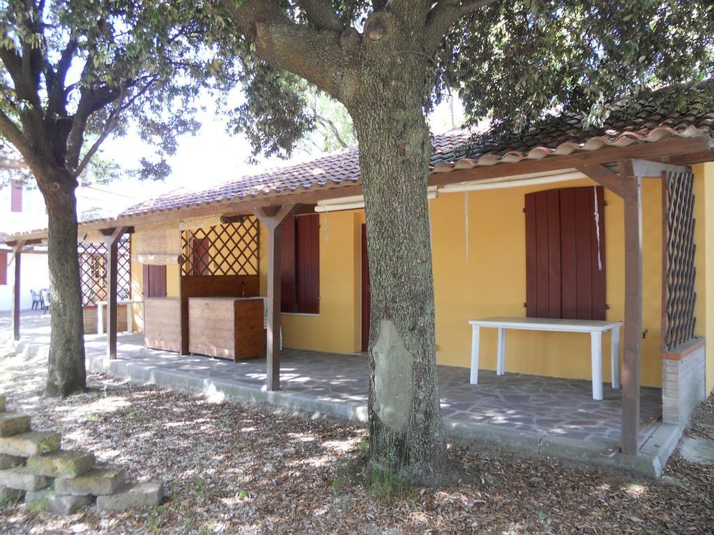 Camping Paradiso 佩萨罗 客房 照片